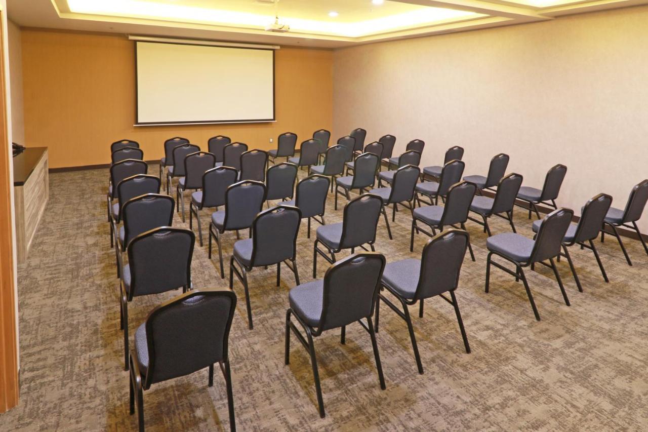 Holiday Inn - Ciudad Juarez, an IHG Hotel Bagian luar foto